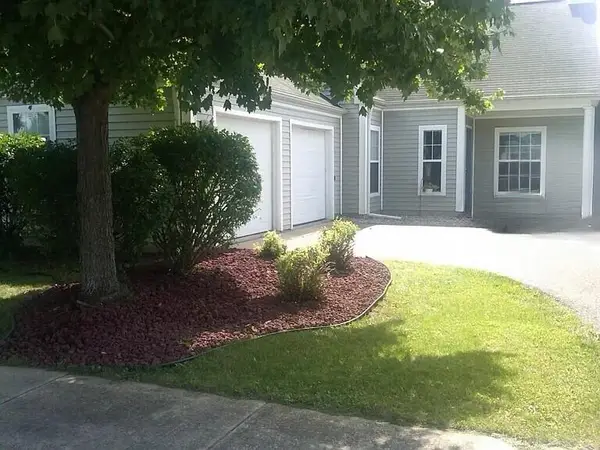 9247 Norris Drive, Hobart, IN 46342