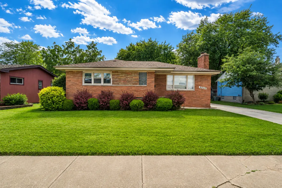 8040 Jefferson Avenue, Munster, IN 46321 - #1