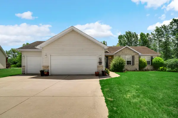 1730 Elderberry Circle, DeMotte, IN 46310