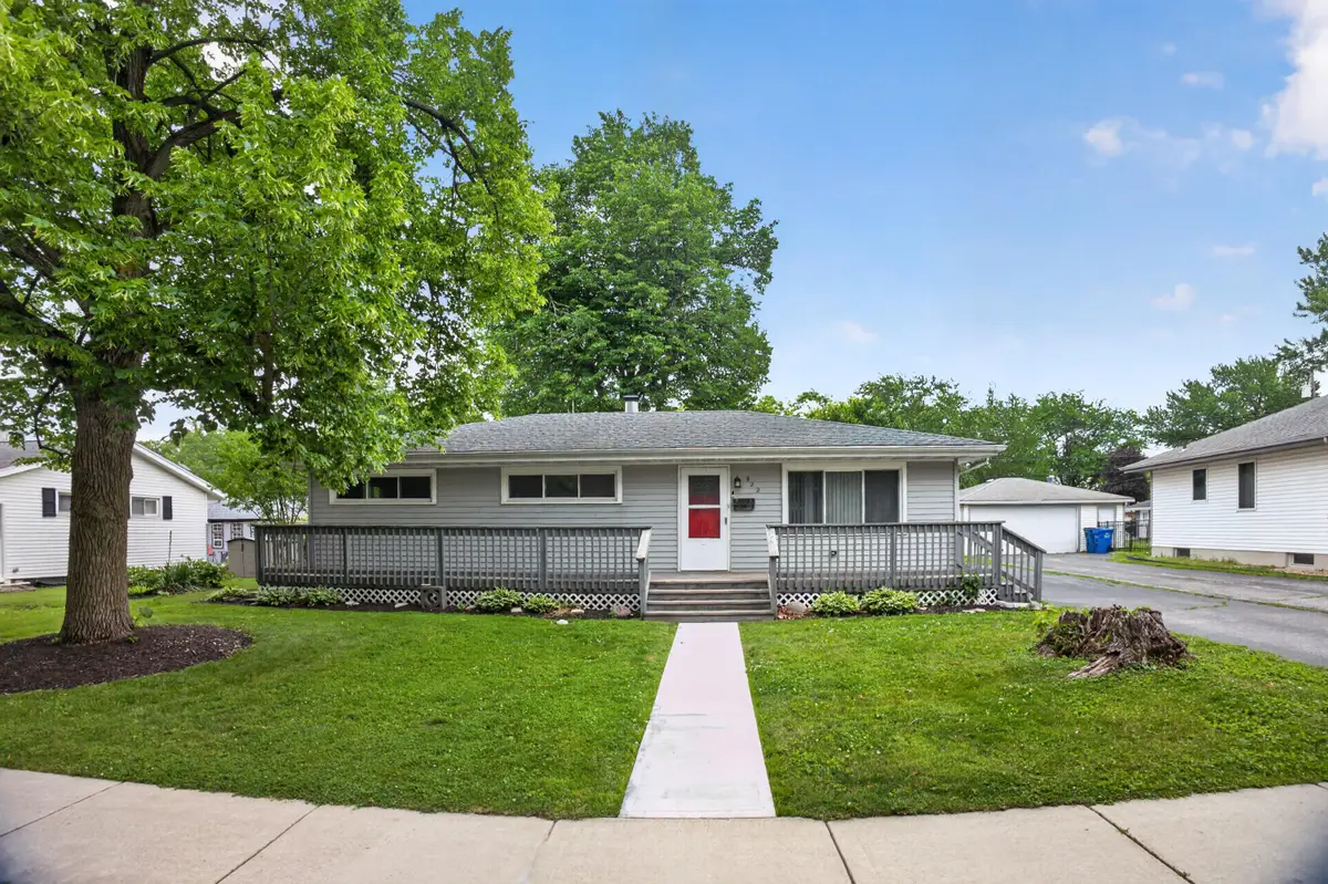 922 E Crestview Court, Crown Point, IN 46307 - #1