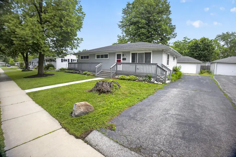 922 E Crestview Court, Crown Point, IN 46307 - #3