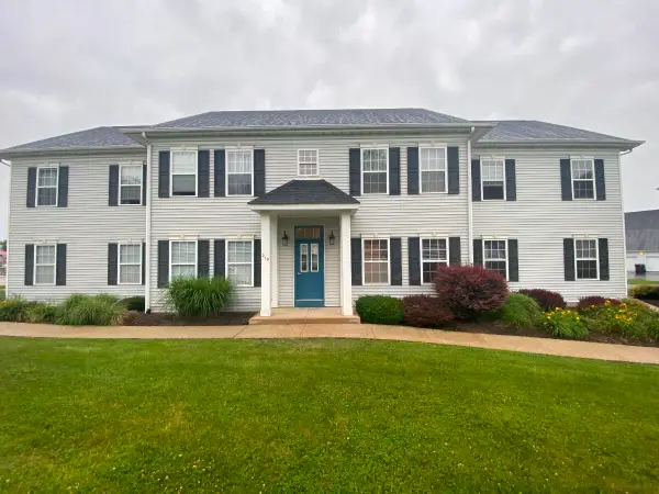 219 Prestwick Drive #A, Valparaiso, IN 46385