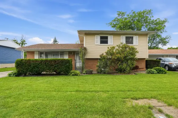 725 W 70th Avenue, Merrillville, IN 46410