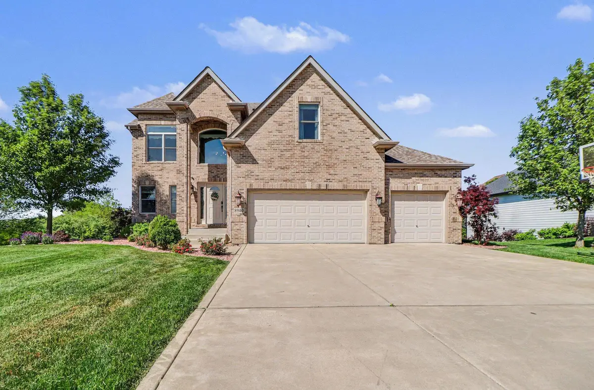 8940 Doubletree Drive N, Winfield, IN 46307 - #1