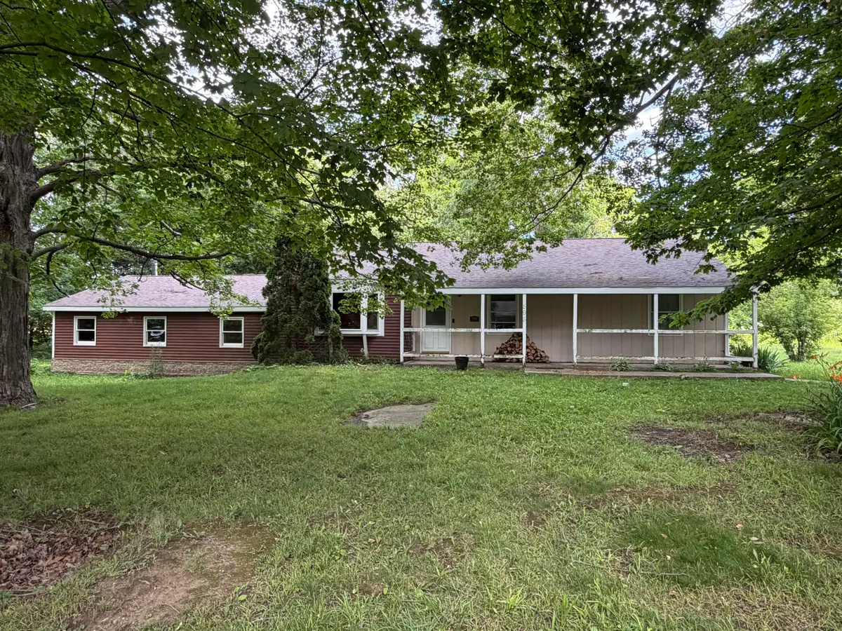 595 N 750 W, Hobart, IN 46342 - #1