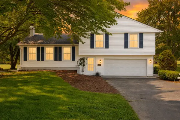 81 E Division Road, Valparaiso, IN 46383