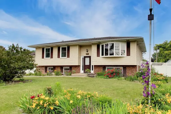 6712 Old Porter Road, Portage, IN 46368