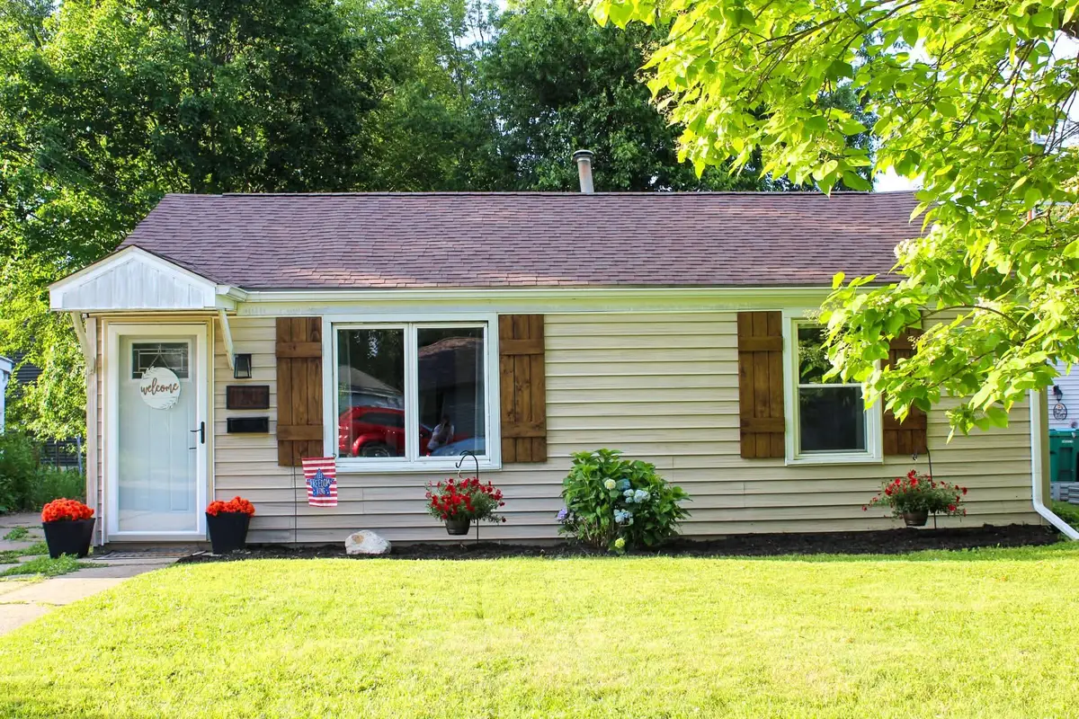 1203 6th Street, La Porte, IN 46350 - #1