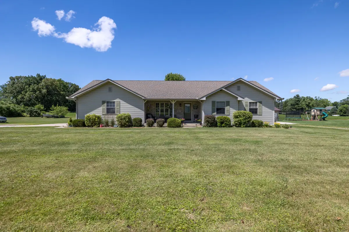 3381 E 300 S, La Porte, IN 46350 - #1