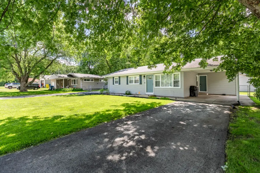 834 S Cline Avenue, Griffith, IN 46319 - #3