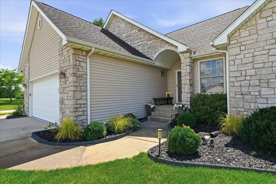 518 Golden Rain Court, Demotte, IN 46310 - #3