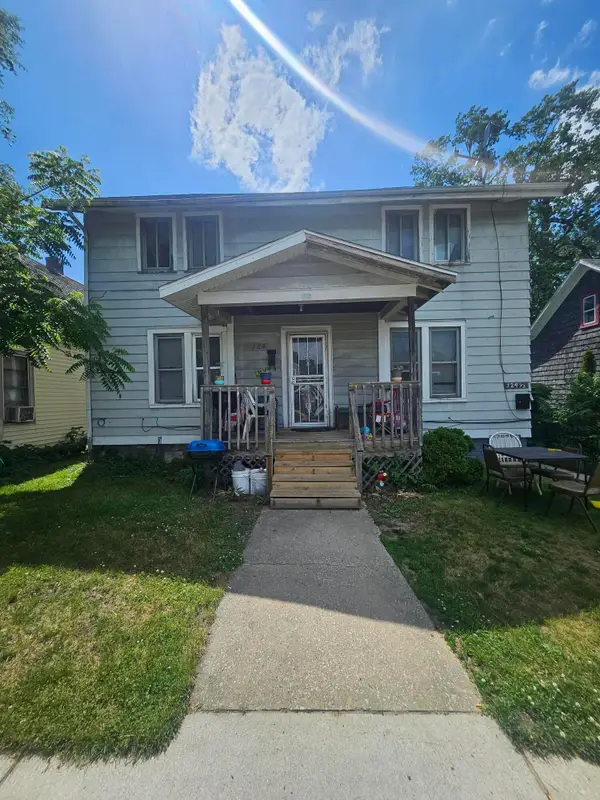 124 N Woodland Avenue, Michigan City, IN 46360