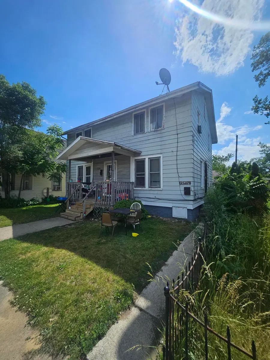 124 N Woodland Avenue, Michigan City, IN 46360 - #2