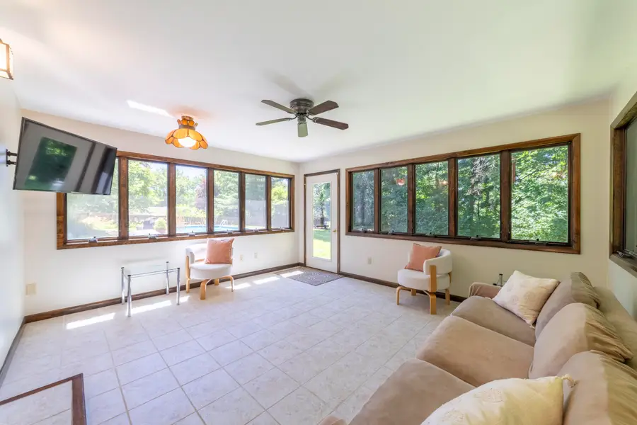 1552 W Horseshoe Bend, La Porte, IN 46350 - #3