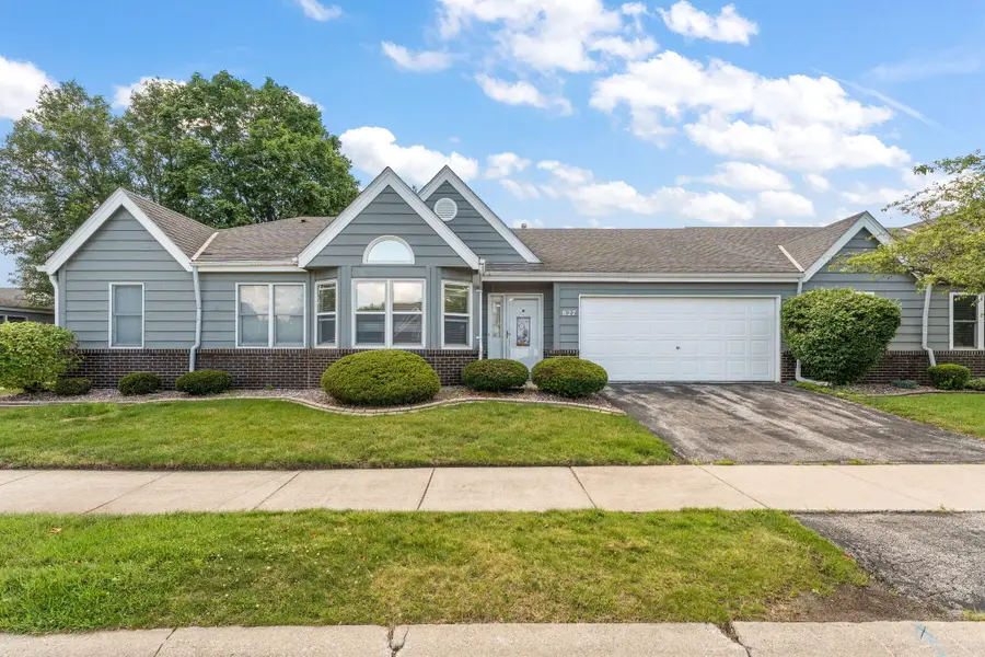 827 Kenmare Pkwy, Crown Point, IN 46307 - #2