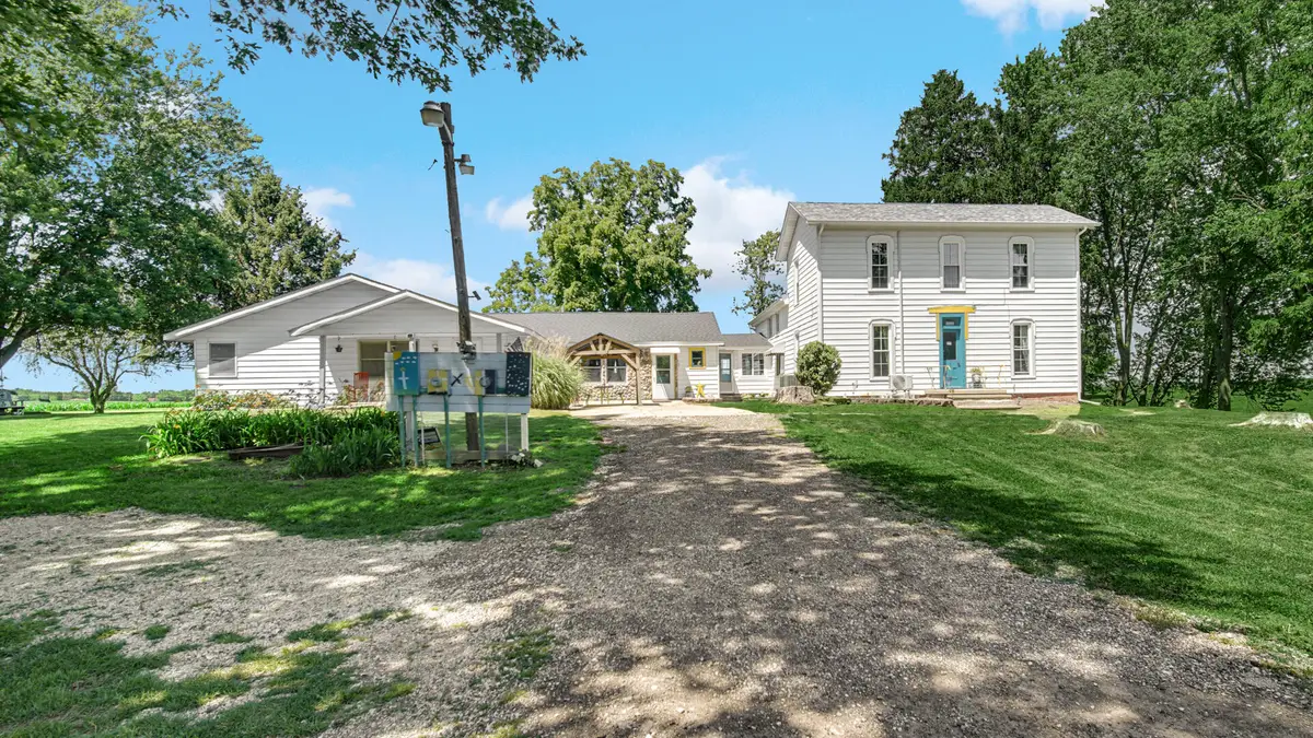 147 E 50 S, Valparaiso, IN 46383 - #1