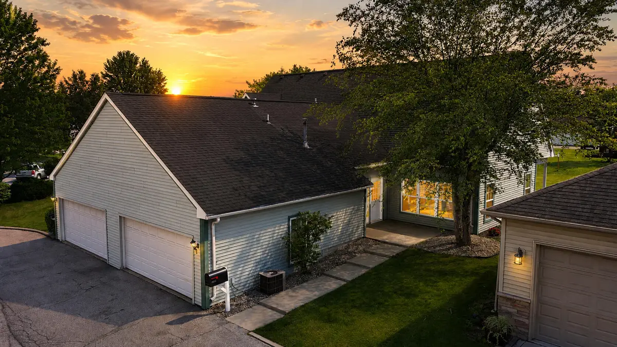 9278 Norris Drive #G, Hobart, IN 46342 - #1