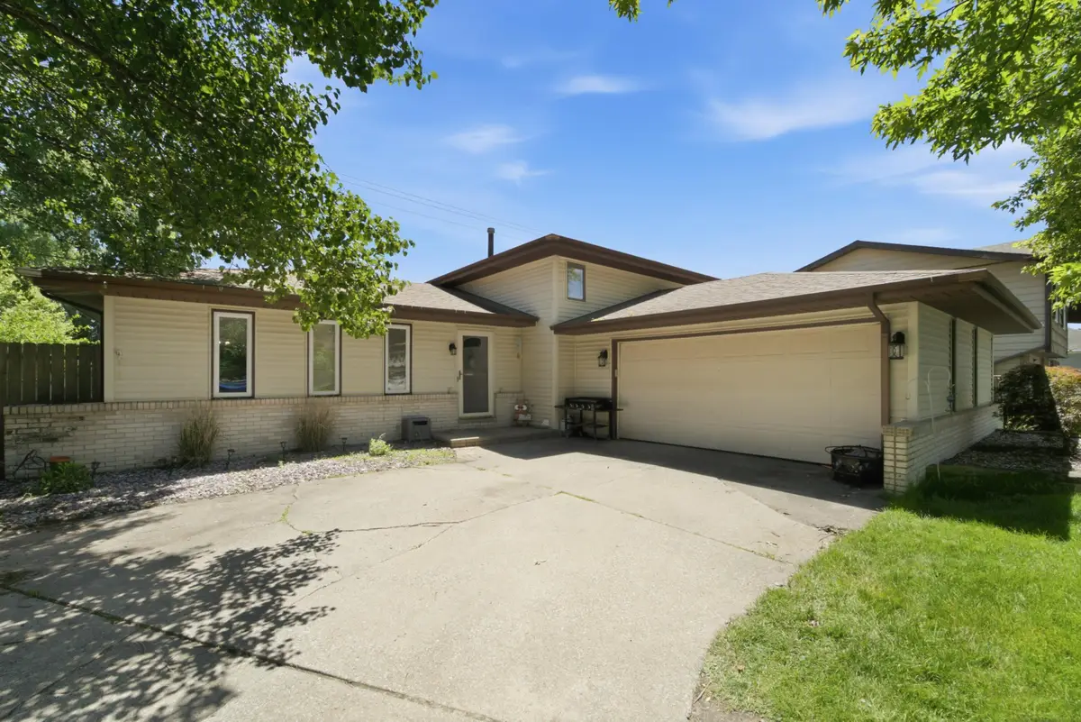 8695 Clark Place, Crown Point, IN 46307 - #1