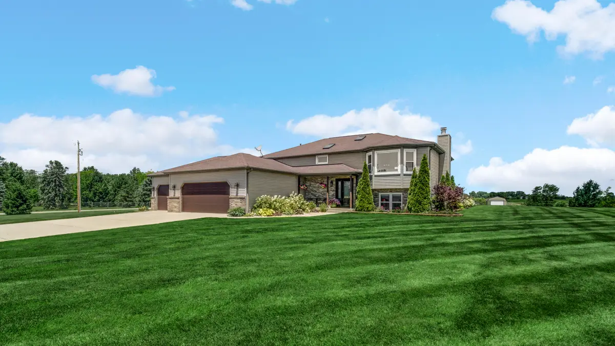 9196 W 196th Avenue, Lowell, IN 46356 - #1