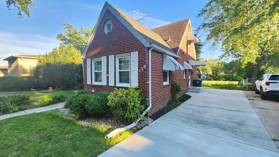139 Beverly Boulevard, Hobart, IN 46342 - #3