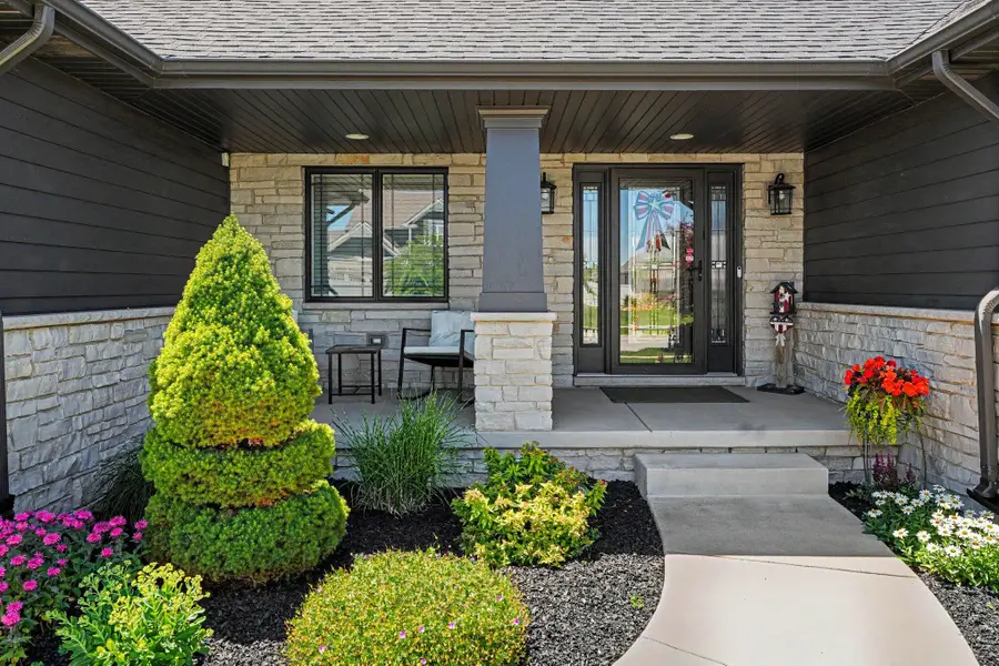 915 Betty Lane, Crown Point, IN 46307 - #2