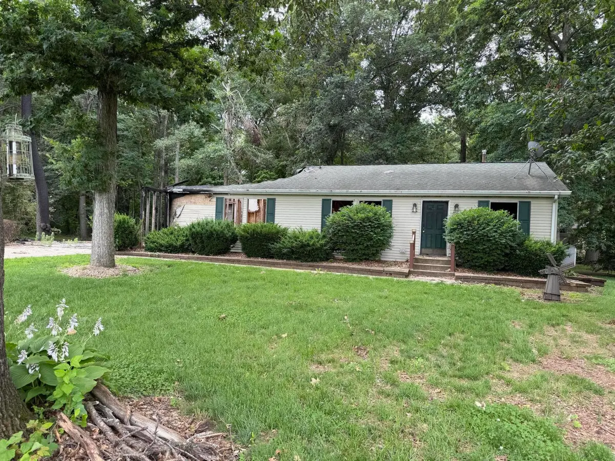 9796 S 225 W, Union Mills, IN 46382 - #1