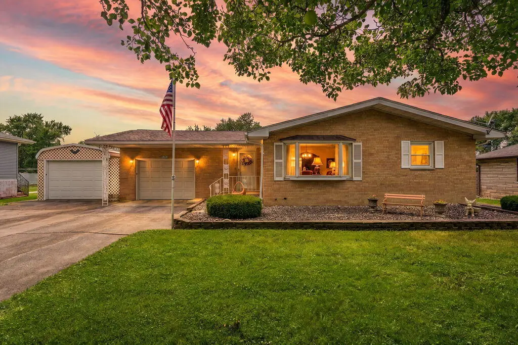 318 N Ohio Street, Hobart, IN 46342 - #1