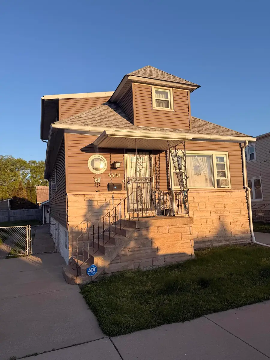 4410 Torrence Avenue, Hammond, IN 46327 - #2