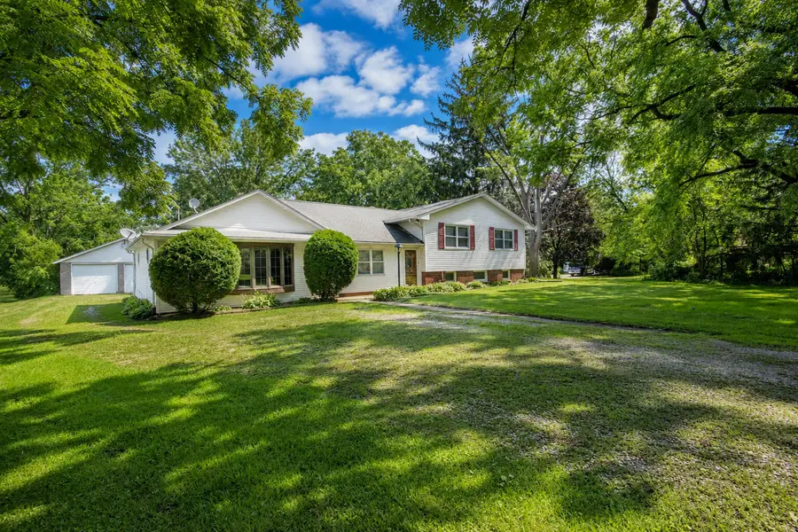 301 W Wilson Street, Hebron, IN 46341 - #3