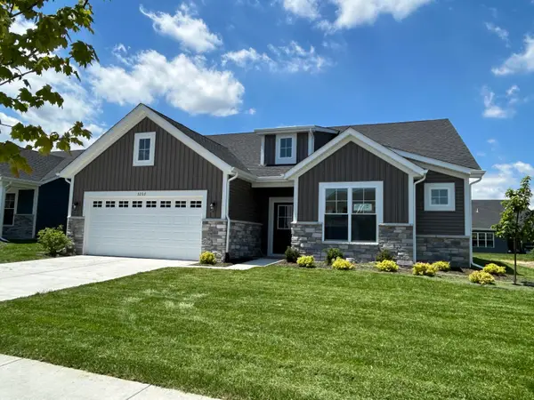 3203 Viridian Way, Valparaiso, IN 46385