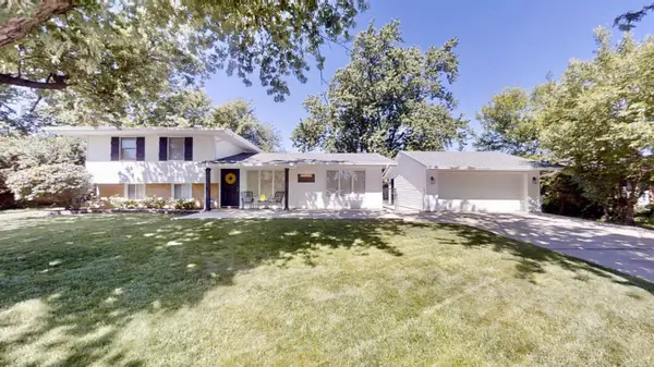 8020 Hendricks Street, Merrillville, IN 46410