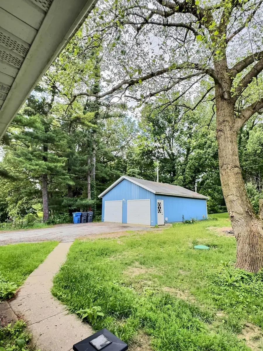 200 Donovan Drive, Valparaiso, IN 46385 - #2