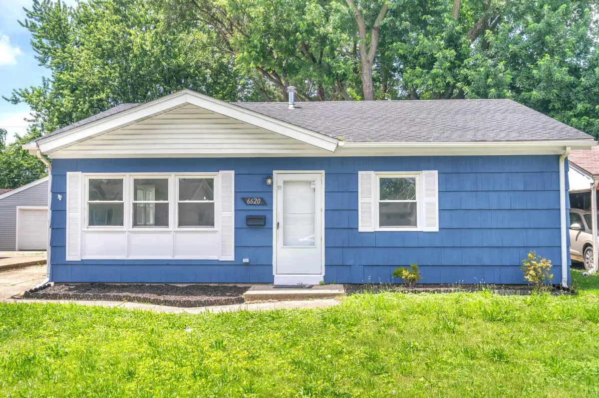 6620 Missouri Avenue, Hammond, IN 46323 - #1