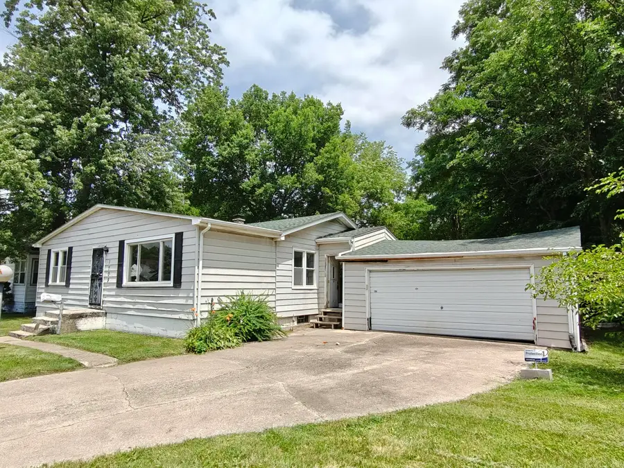 1709 Roosevelt Street, Gary, IN 46404 - #2