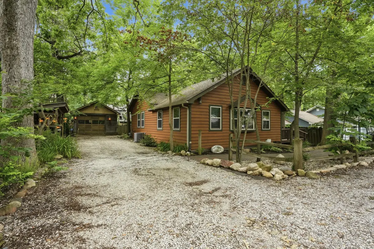 1307 Redwing Road, Valparaiso, IN 46383 - #1