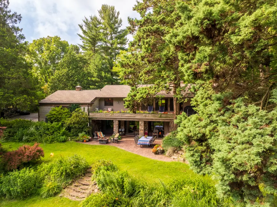126 Orchard Avenue, La Porte, IN 46350 - #2