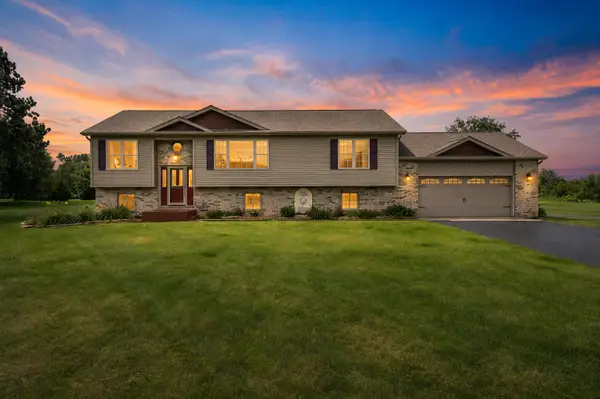 647 W 1100 N, Wheatfield, IN 46392