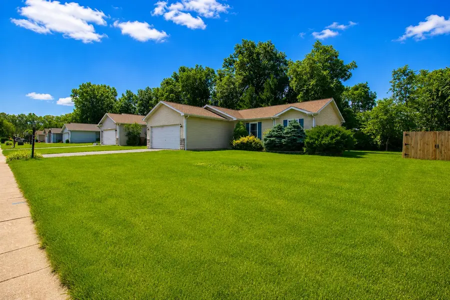 364 Marilyn Road, Burns Harbor, IN 46304 - #3