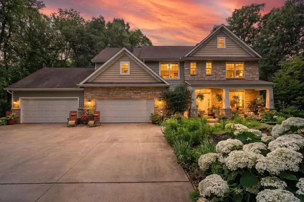 3933 Timberland Drive, Wheatfield, IN 46392