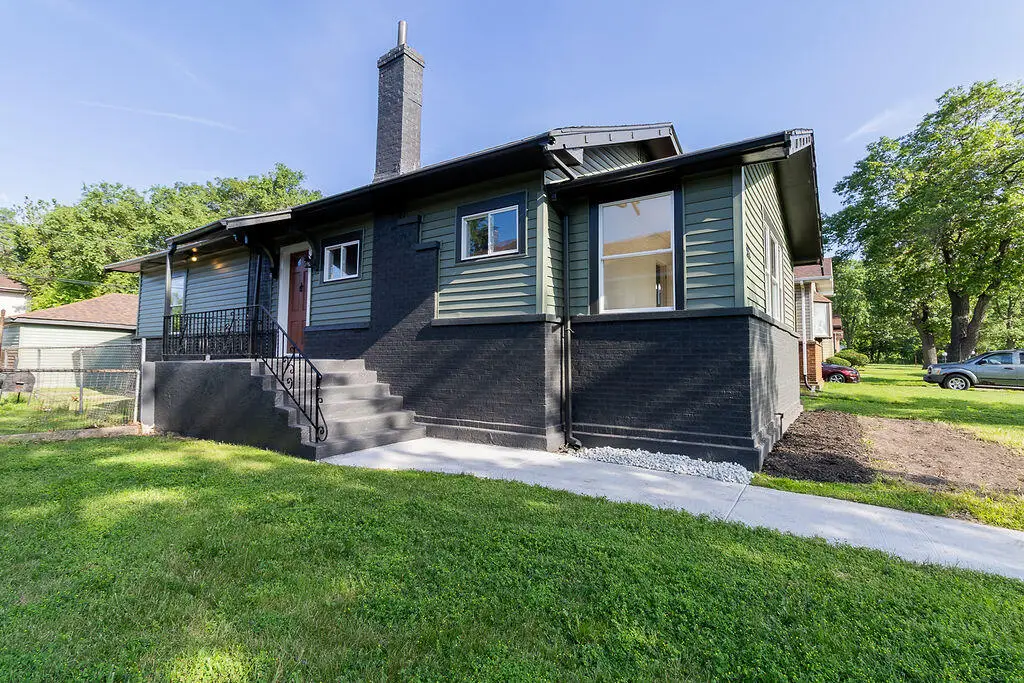 805 Lincoln Street, Gary, IN 46402 - #1