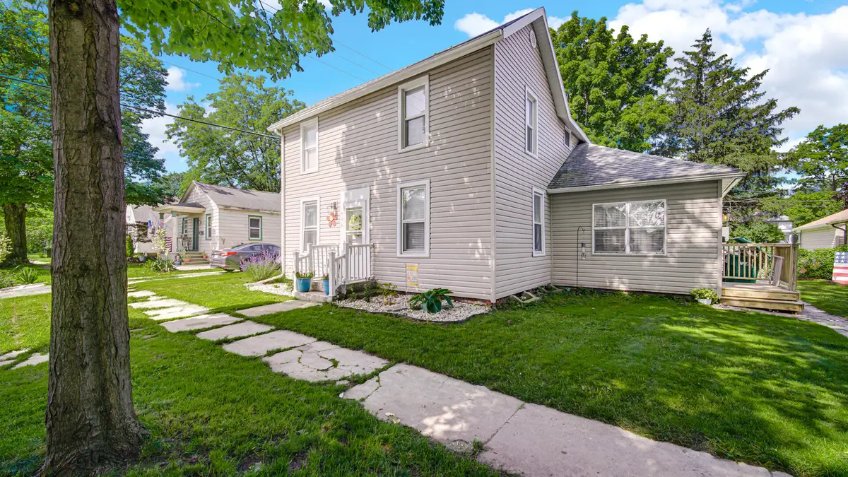406 C Street, La Porte, IN 46350 - #1