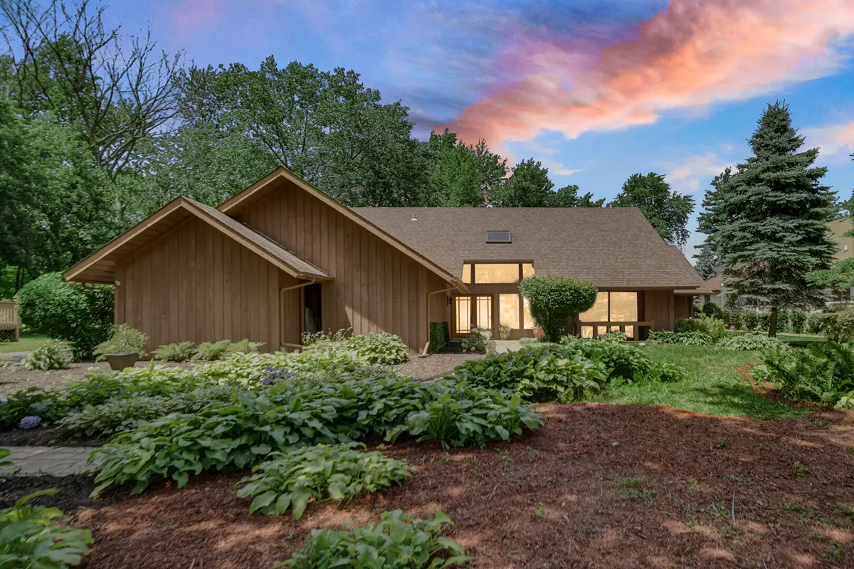 406 Wilderness Drive, Schererville, IN 46375 - #1
