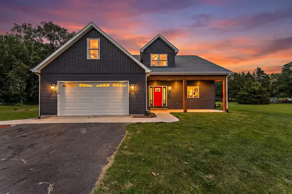 13421 N Oriole Drive, Wheatfield, IN 46392