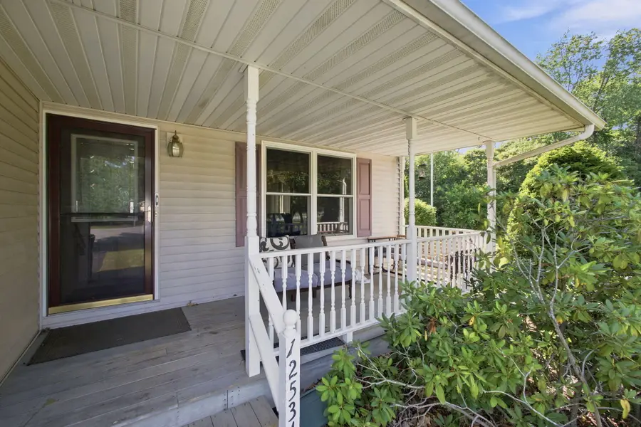 12534 N Kozak Drive, Wheatfield, IN 46392 - #2