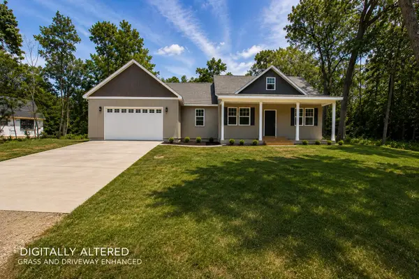 11113 Quail Run Drive W, Wheatfield, IN 46392