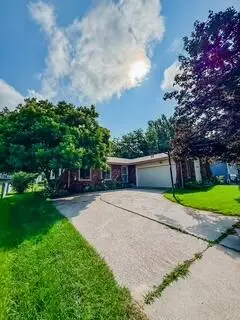 2309 Four Seasons Pkwy, Crown Point, IN 46307 - #2