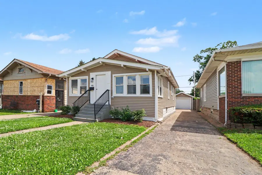 430 E 165th Street, Hammond, IN 46324 - #2