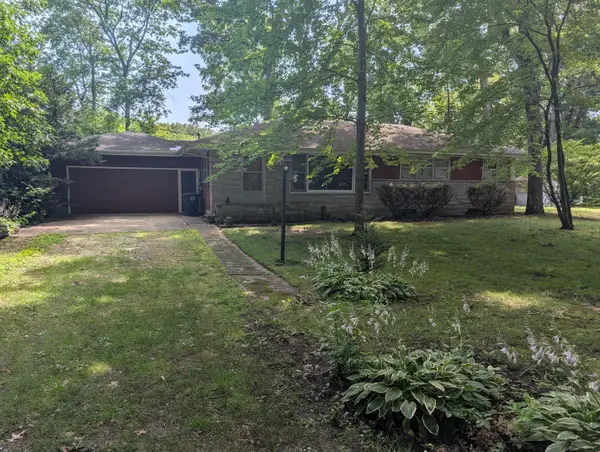 777 Memory Lane, Hobart, IN 46342