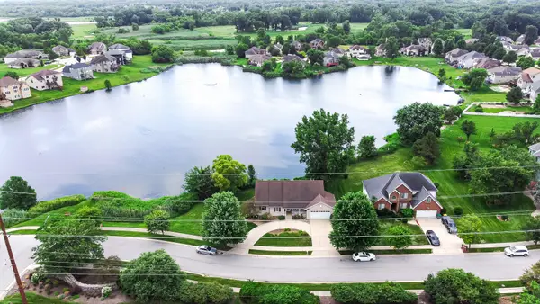 9103 Wright Street, Merrillville, IN 46410