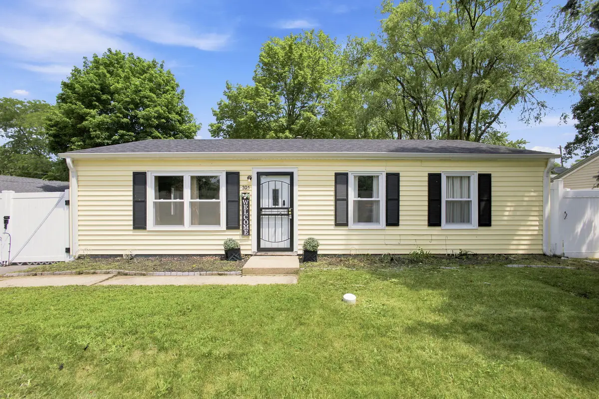 205 Chestnut Street, Michigan City, IN 46360 - #1
